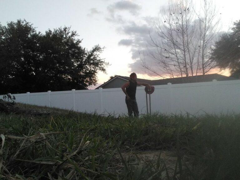 fence repair and fence installation Clermont Florida